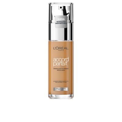 L'Oréal Paris Accord Parfait Foundation Hyaluronic Acid #8.D/W