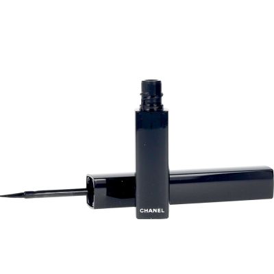 Le Liner De Chanel Liquid Eyeliner 